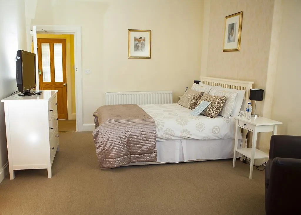 4Kt Pension Edinburgh